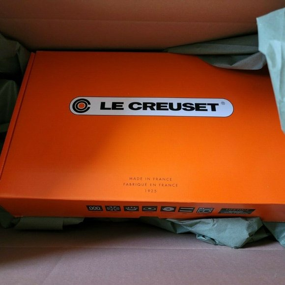 Le Creuset Other - New in Box Le Creuset Rectangular Skinny Grill